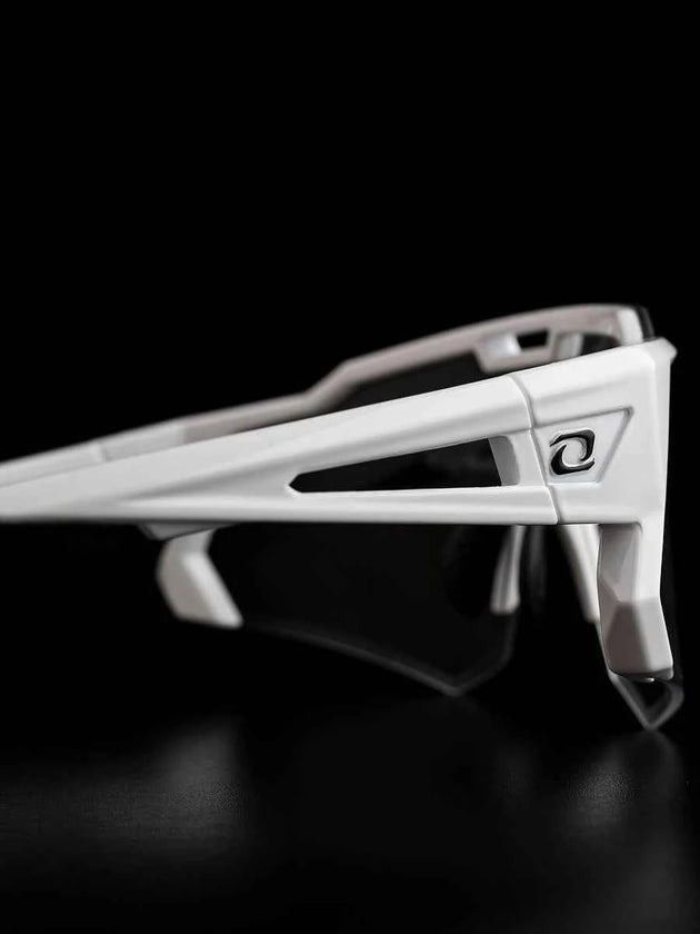 Photochromic Cycling Sunglasses LS350 - White Anti-Fog+